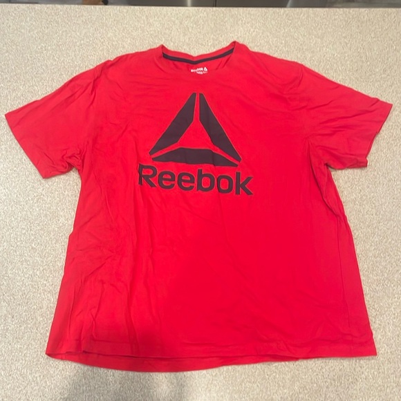 Reebok Other - men’s Reebok 3X red t-shirt